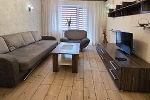 Квартира Home Hotel ул. Нижний Вал, 41/27. Апартаменты 4-местный Трехкомнатные, ул. Нижний Вал, 41 1