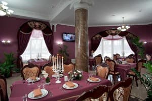 Петровский особняк 12