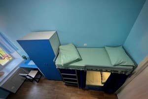 Хостел on Universytet. Место в мужском 6-местном номере  6